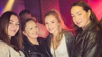 FREE fun explorers pub Crawl with OPTIONAL 1 hour open bar 