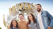 Bundle & Save: Universal Studios Entry with Celebrity Home Tour 