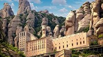Montserrat, Cavas Codorniu and Sitges Tour from Barcelona