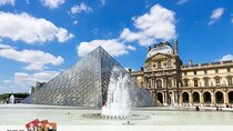 Paris Discovery Pass with Hop on Hop Off and Paris Museum Pass