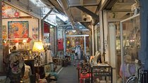Paris Flea Market Walking Tour: Antiques, Vintage Fashion & Lunch