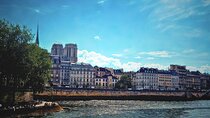 Time Travel on Ile de la Cité
