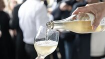Green Wine & 4x4 with Transportation to activity