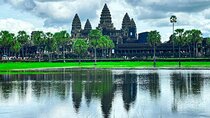  Siem Reap 1-Day Angkor Wat Tour + Sunrise with Air-condition car