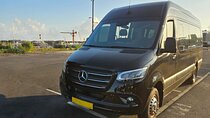 Jeju Island Private Car Tour with Expert Driver