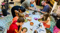 Hanoi: Discover Incense Village, Hat Making & Lacquer Artisans