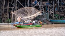 Community First: Kompong Khleang Floating Village Tours 