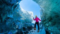Iceland 4-Day Trip: Ice Cave, Glacier Lagoon & Northern Lights