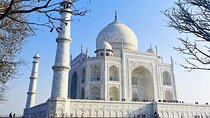 Taj Mahal at Sunrise and Agra Day Excursion from Delhi