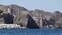 Muscat Full-day Private Tour with Sunset Dhow Cruise