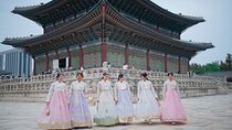 Professional Hanbok Photography at Gyeongbokgung 