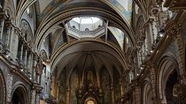 Montserrat Small Group Tour with Lunch at Farmhouse