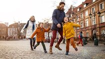 Family Tour of Krakow Old Town with Sweets Factory & Cruise