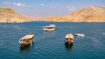 2 Days Oman Tour by Dhow Cruise with Mountain Safari