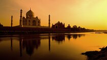 Private Early Morning Trip to Taj Mahal from Delhi