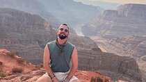 Las Vegas: Grand Canyon West Rim Bus Tour with Skywalk