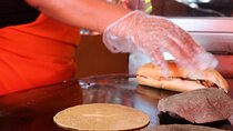Shopping and Mexican food in a Private Guided Cancun Tour 