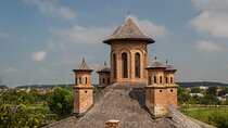Private Tour from Bucharest: Dracula’s Tomb & Royal Palace