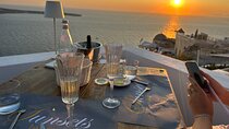 Iconic Santorini Tour