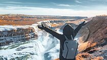 Iceland from Reykjavik Golden Circle Bus Day Tour Chinese Guide