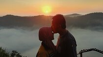 Yogyakarta: SUNRISE Above Cloud & Explore UNESCO Temples w/ GUIDE
