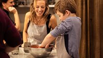 Private Roman Pizza and Gelato Cooking Class near Vatican