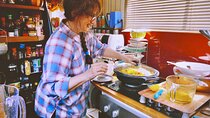 Private Spanish Cooking Class in London on a Houseboat