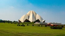Old and New Delhi Guided City Tour