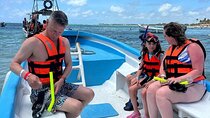 Snorkeling with the Sea Turtles in Akumal Bay from Cancun