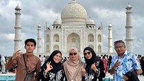 Private Same-Day Taj Mahal & Agra Fort Tour from Jaipur by Car