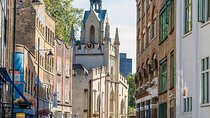Hidden Village walk near Tower of London, "Best Place to Live".