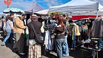 Auckland Sunday Markets and Seaside Stroll Tour