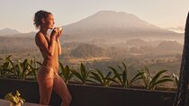 Pinggan Sunrise and Volcano View Day Trip
