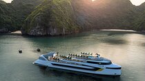  Halong Bay Tour by Boat and Kayak
