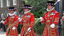 Private Tour Tower of London and Tower Bridge with Entry