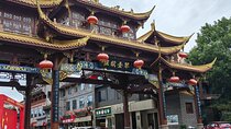 History Art and Culture Walk in Chengdu Minor City