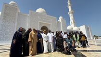 Abu Dhabi Private Full-Day Tour with Mosque & Palace from Dubai