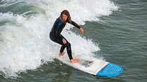 Surf lessons with local instructor 