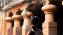 Private Elephanta Caves & Mumbai Sightseeing Tour with AC Car