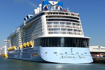 London to Southampton Cruise Terminals Private Port Transfer