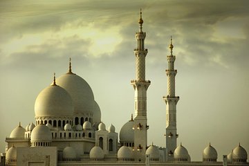 Half Day Abu Dhabi Tour Heritage Village & Sheikh Zayed Mosque