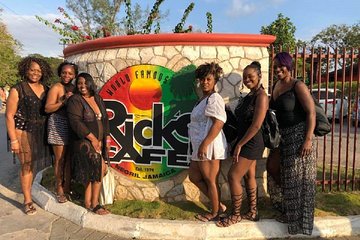 Negril Beach Experience & Rick's Cafe from Negril