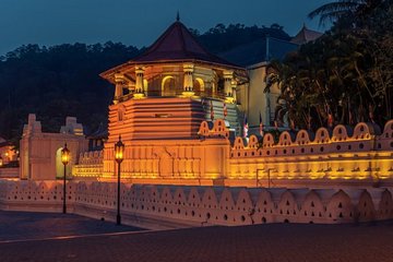 Culture of the Hills from Negombo (2 Days)