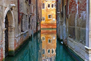 Private Cruise: Venice Viewed by the water