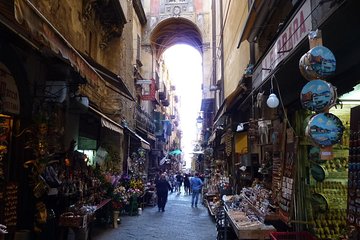 Naples Walking Tour with Underground Roman Ruins Ticket