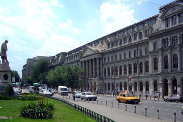Private Tour of Bucharest's Historical and Traditional Highlights