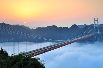 Private Transfer from Zhangjiajie to Fenghuang and stops at Aizhai bridge area