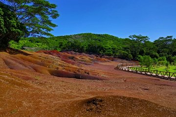 Trou-aux-Cerfs - Chamarel - Grand Bassin -Private Guided Tour (Min. 2 persons)