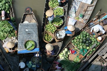 1-day Mekong Delta Tour: Cai Be Market, Local Island and Cycling