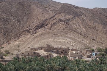 Small-Group Day Tour to Jebel Akhdar from Muscat